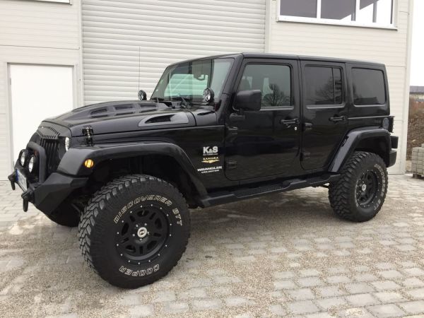 Alu Felge Atlanta schwarz 8,5 x 17 ET +10 Jeep Wrangler JK TÜV