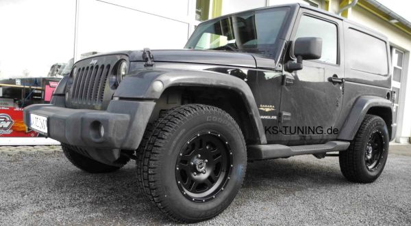 Alu Felge Atlanta schwarz 8,5 x 17 ET +10 Jeep Wrangler JK TÜV