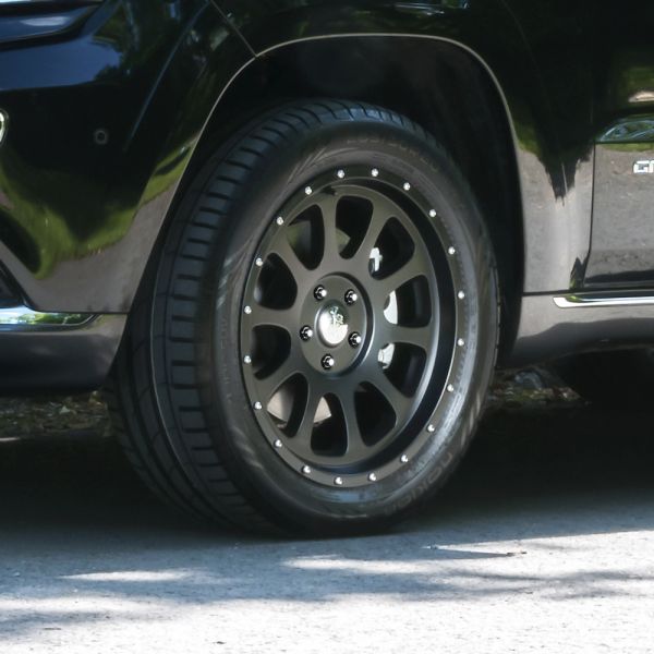 Alufelge schwarz 8,5x20 ET +35 Jeep Grand Cherokee WJ / WG 99-04