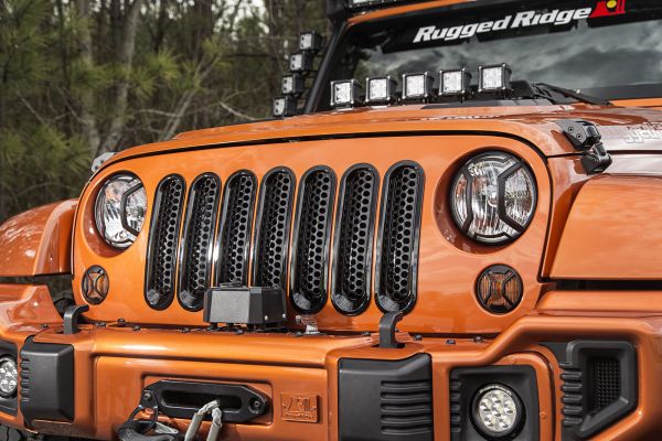 Kühlergrill Kühlerschutz schwarz Kunststoff 7-tlg. Jeep Wrangler JK 07-18 Rugged Ridge 11306.31  Grille Inserts, Mesh, Black, 07