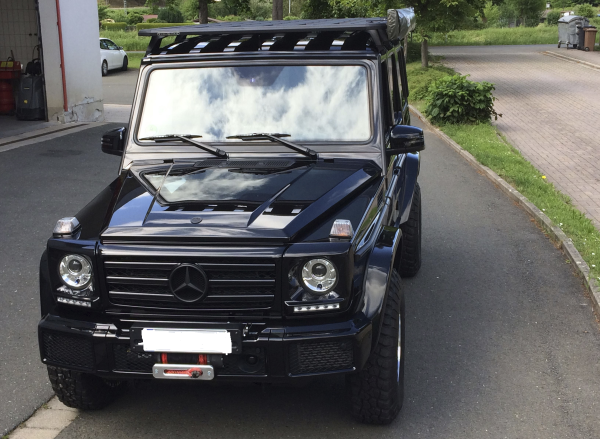 Pioneer Plattform 2528 x 1586mm Mercedes G incl. 4 Fusssätze Rhino Rack 50-10JA9150