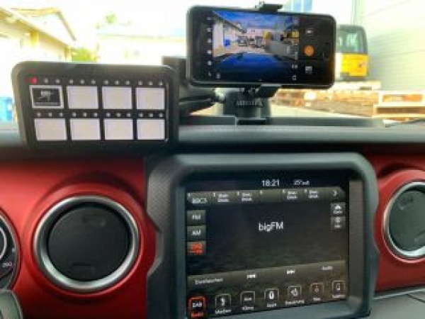 RAM Mount uni. Smartphone-Halter Jeep Wrangler JK / JL universal sPOD