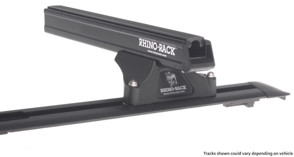 RHINO RACK HD QUERTRÄGER 1375MM MITSUBISHI PAJERO V60/80 LANG INKL. SCHIENENKIT