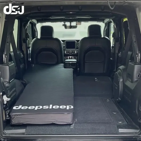 Deepsleep Solo im Jeep