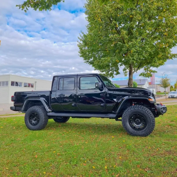 Jeep Gladiator Tuning , Jeep Gladiator Felgen , Jeep Gladiator Stoßstange , Jeep Gladiator Auflastung